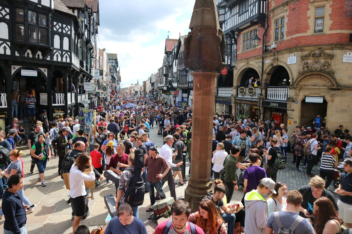 Huge Pokémon GO Crowd at Chester Heritage Festival