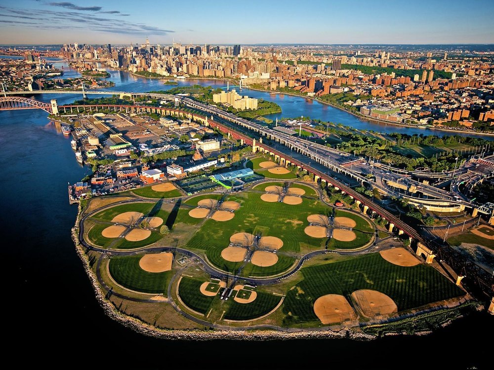 randall’s island park new york city usa coordinates