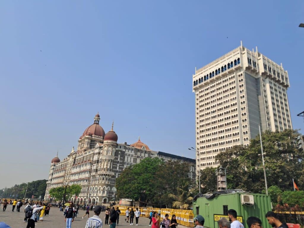 the gateway of india in mumbai