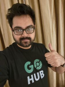 pokemon go hub member meteorash15 giving a thumbs up